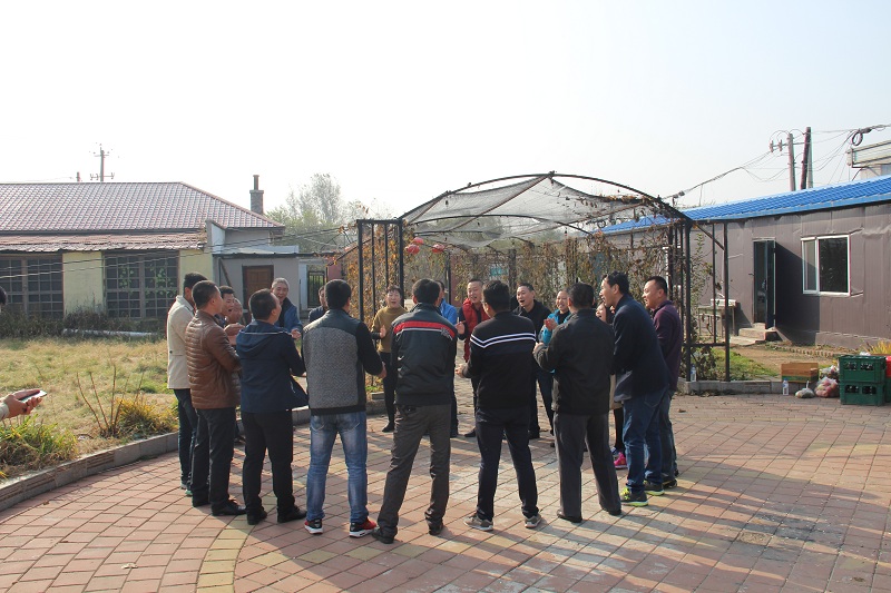 2016.10.15公司組織全體員工凈月錦繡莊園一日聚餐活動(dòng)